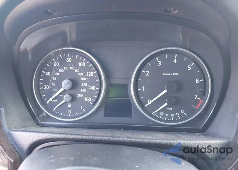 2006 BMW 330I из США, поврежденный, VIN WBAVB33536PS17466